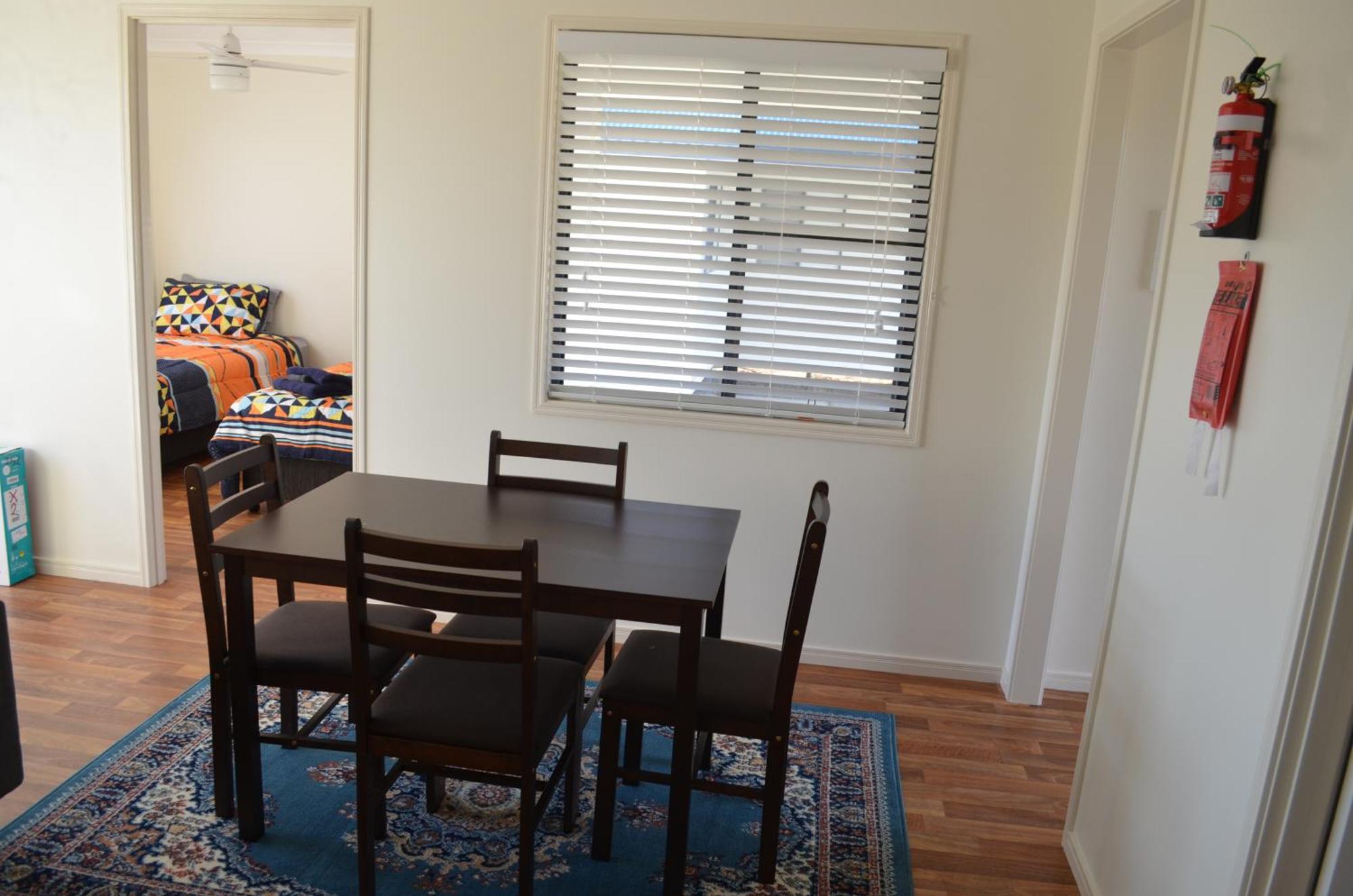 Wondai Accommodation Units And Villas Ngoại thất bức ảnh