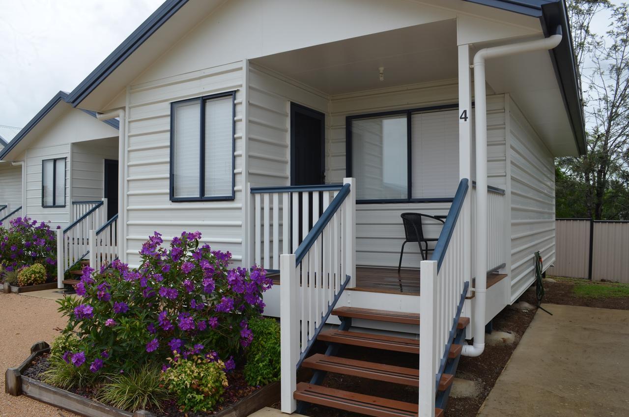 Wondai Accommodation Units And Villas Ngoại thất bức ảnh